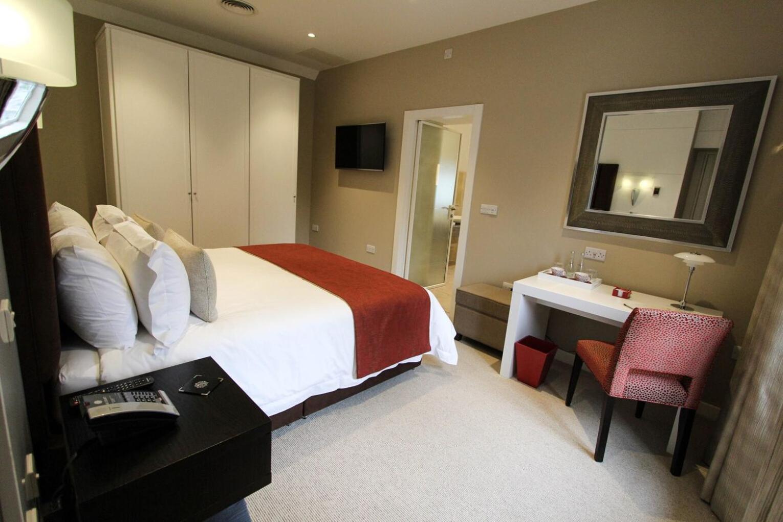 Cae Court Hotel Bridgend  Exterior foto